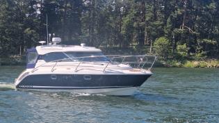 Aquador 28 HT Volvo penta D4-300 -2011 - Fint Skick! Full Teak!