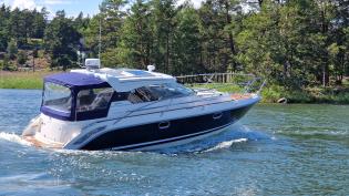 Aquador 28 HT Volvo penta D4-300 -2011 - Fint Skick! Full Teak!