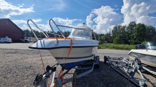 Ryds 23 WA -2009. Mercruiser 4.3 Mpi -2009. Stora badbryggan!