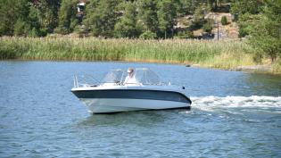 AMT 170 BRS -2010 Evinrude 75 E-tec G1 -2012