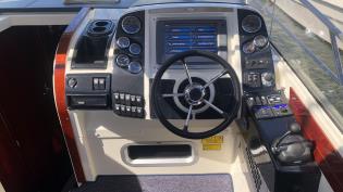 Aquador 28 HT Volvo penta D4-300 -2011 - Fint Skick! Full Teak!