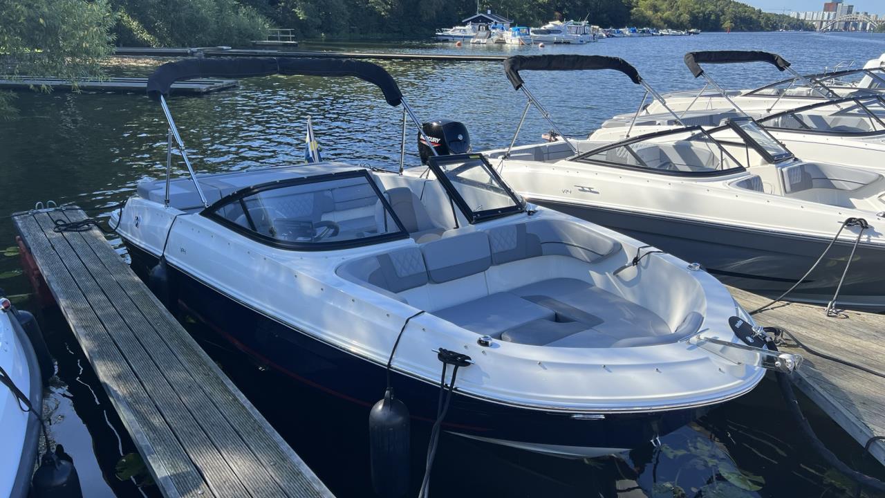 Bayliner VR4 Med Mercruiser 4,5L -22