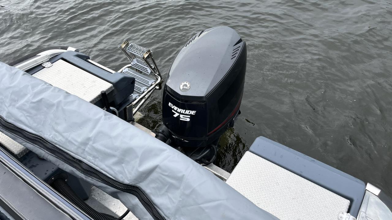 Faster 545 SC, Evinrude 75 hk 2016