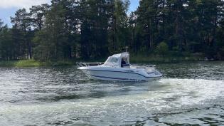 Ryds 23 WA Mercruiser 4.3 Mpi -2010 - Nytt kapell