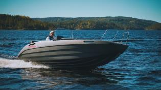 Pioner 16 Explorer SE med Wide styrpulpet - Yamaha F60 FETL