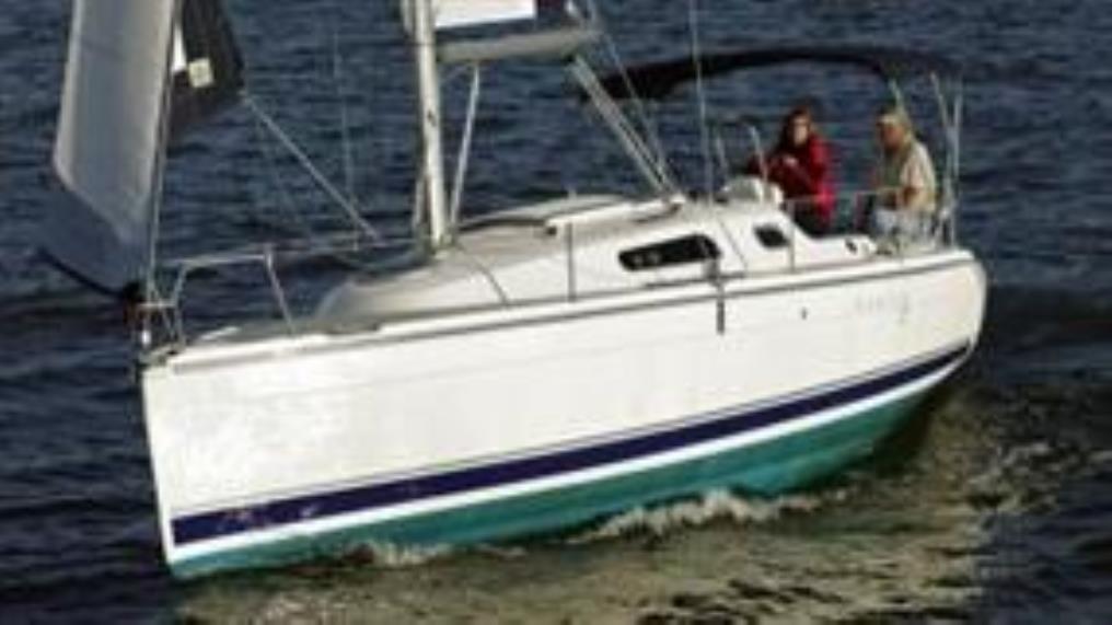 HUNTER 27 - Fakta, bilder, prisstatistik, annonser, mm